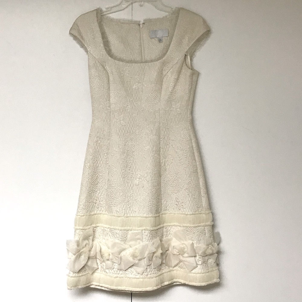 Badgley Mischka Cream Cap Sleeve Brocade Dress - Picture 3 of 8